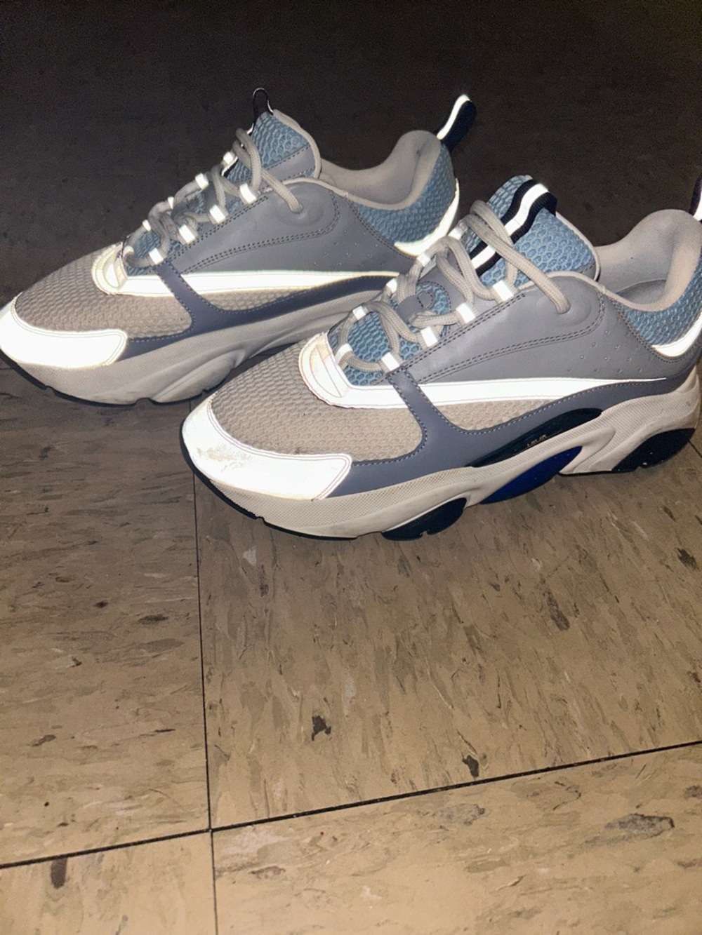 Dior Men's B22 Sneakers - Picture 6 of 9